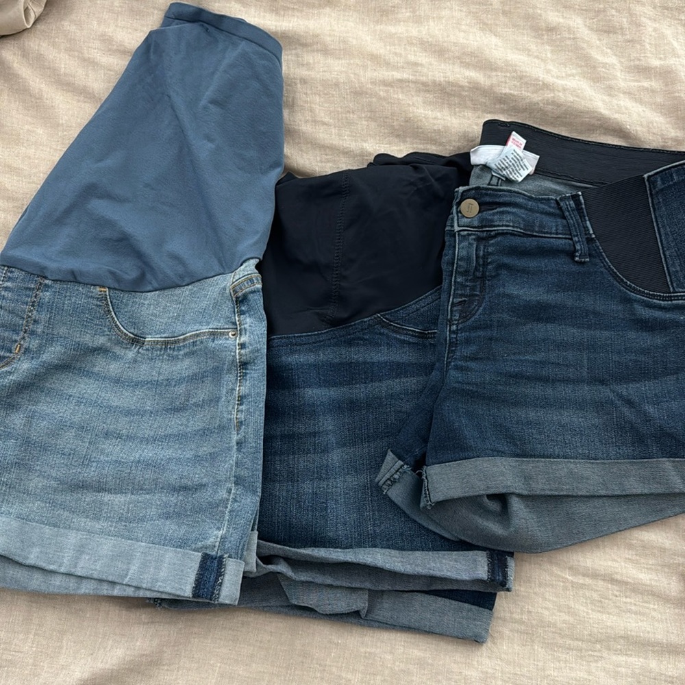 Bundle of three pair of maternity shorts, Size Large, 10/12